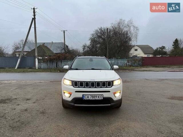 Белый Джип Компас, объемом двигателя 2.4 л и пробегом 155 тыс. км за 14600 $, фото 1 на Automoto.ua
