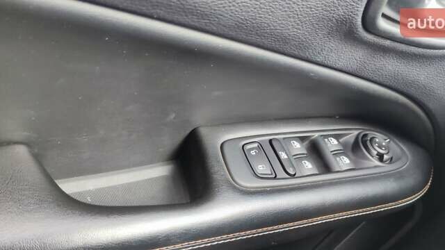 Белый Джип Компас, объемом двигателя 2.36 л и пробегом 160 тыс. км за 12300 $, фото 19 на Automoto.ua
