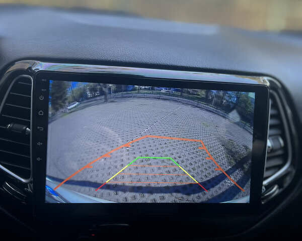 Белый Джип Компас, объемом двигателя 2.36 л и пробегом 130 тыс. км за 15500 $, фото 12 на Automoto.ua