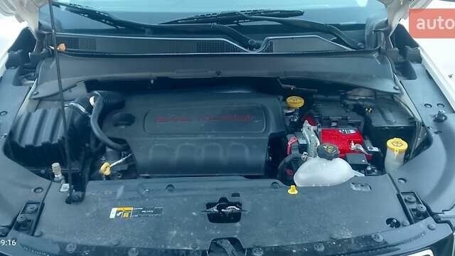 Білий Джип Compass, об'ємом двигуна 2.4 л та пробігом 204 тис. км за 11500 $, фото 25 на Automoto.ua