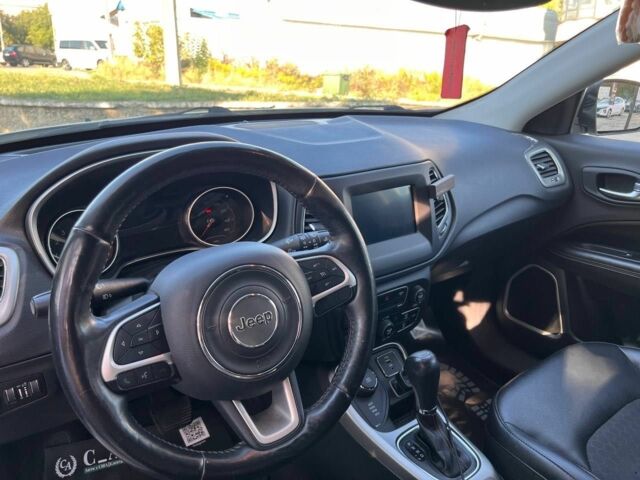 Джип Компас 2017 в Черновцах на Automoto.ua Белый Джип Компас, объемом двигателя 2.4 л и пробегом 221 тыс. км за 15300 $, фото 11 на Automoto.ua