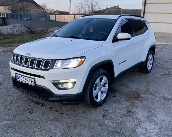 Белый Джип Компас, объемом двигателя 2.4 л и пробегом 123 тыс. км за 18000 $, фото 2 на Automoto.ua