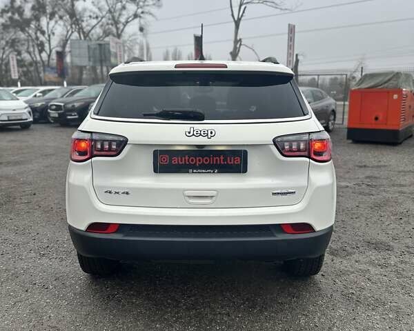 Белый Джип Компас, объемом двигателя 2.4 л и пробегом 120 тыс. км за 15800 $, фото 13 на Automoto.ua