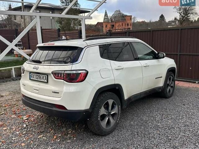 Білий Джип Compass, об'ємом двигуна 2.36 л та пробігом 89 тис. км за 14500 $, фото 3 на Automoto.ua