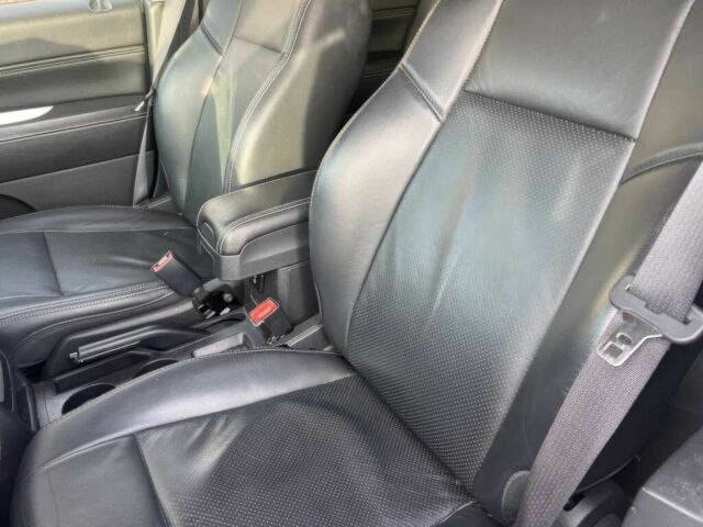 Білий Джип Compass, об'ємом двигуна 2.4 л та пробігом 62 тис. км за 5500 $, фото 8 на Automoto.ua