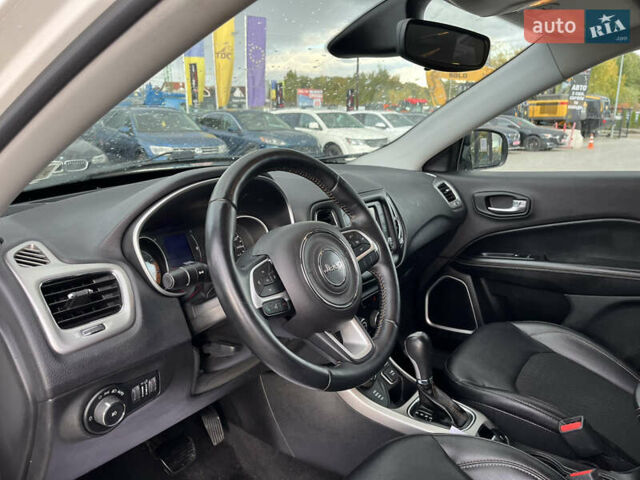 Белый Джип Компас, объемом двигателя 2.4 л и пробегом 191 тыс. км за 13300 $, фото 7 на Automoto.ua