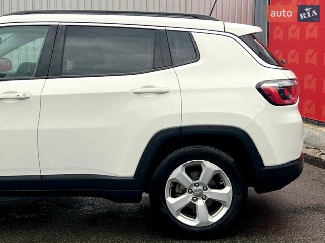 Белый Джип Компас, объемом двигателя 2.36 л и пробегом 199 тыс. км за 13999 $, фото 11 на Automoto.ua