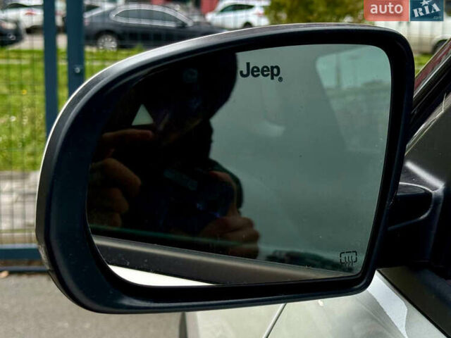 Белый Джип Компас, объемом двигателя 2.4 л и пробегом 71 тыс. км за 16900 $, фото 18 на Automoto.ua