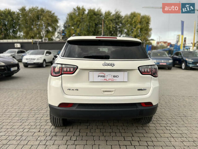 Белый Джип Компас, объемом двигателя 2.4 л и пробегом 191 тыс. км за 13300 $, фото 3 на Automoto.ua