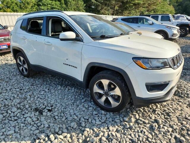 Белый Джип Компас, объемом двигателя 2.4 л и пробегом 95 тыс. км за 2700 $, фото 3 на Automoto.ua