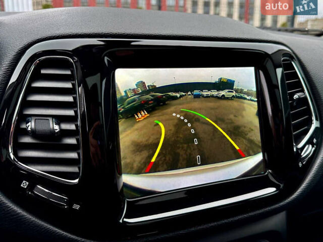 Белый Джип Компас, объемом двигателя 2.4 л и пробегом 71 тыс. км за 16900 $, фото 28 на Automoto.ua