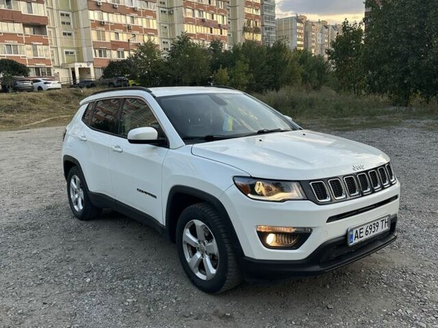 Белый Джип Компас, объемом двигателя 2.4 л и пробегом 169 тыс. км за 11900 $, фото 5 на Automoto.ua