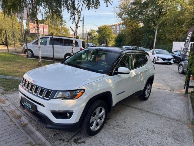 Джип Компас 2017 в Черновцах на Automoto.ua Белый Джип Компас, объемом двигателя 2.4 л и пробегом 221 тыс. км за 15300 $, фото 4 на Automoto.ua