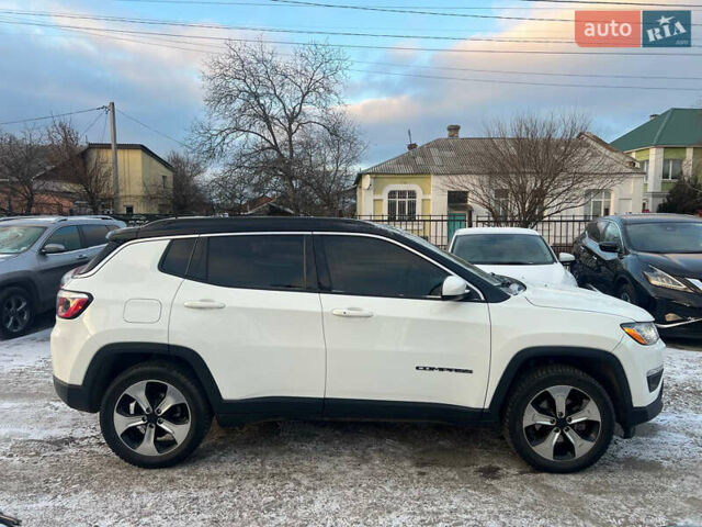 Білий Джип Compass, об'ємом двигуна 2.4 л та пробігом 63 тис. км за 15999 $, фото 3 на Automoto.ua