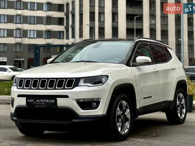 Белый Джип Компас, объемом двигателя 2.4 л и пробегом 71 тыс. км за 16900 $, фото 4 на Automoto.ua
