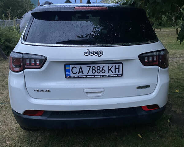 Білий Джип Compass, об'ємом двигуна 2.36 л та пробігом 154 тис. км за 16200 $, фото 4 на Automoto.ua