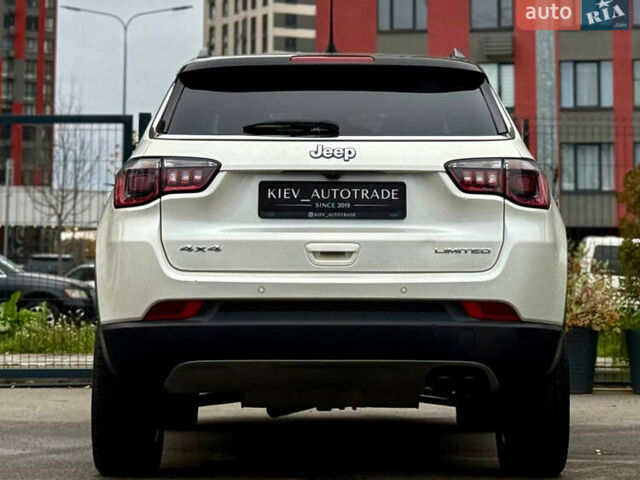 Белый Джип Компас, объемом двигателя 2.4 л и пробегом 71 тыс. км за 16900 $, фото 14 на Automoto.ua
