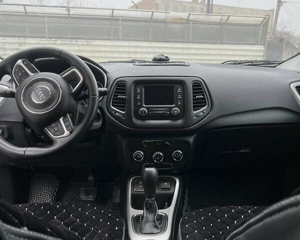 Білий Джип Compass, об'ємом двигуна 2.36 л та пробігом 205 тис. км за 12799 $, фото 13 на Automoto.ua