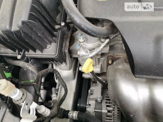 Белый Джип Компас, объемом двигателя 2.36 л и пробегом 71 тыс. км за 11500 $, фото 21 на Automoto.ua