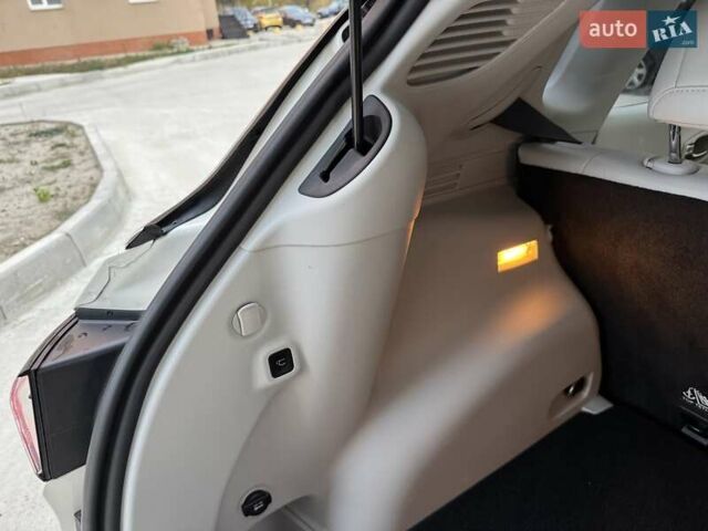 Белый Джип Компас, объемом двигателя 2.4 л и пробегом 120 тыс. км за 15900 $, фото 26 на Automoto.ua