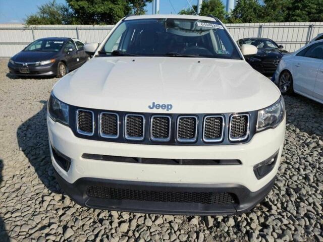 Белый Джип Компас, объемом двигателя 2.4 л и пробегом 95 тыс. км за 2700 $, фото 4 на Automoto.ua