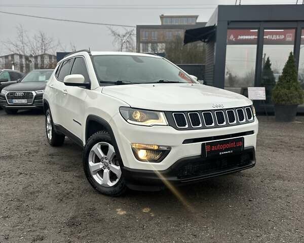 Белый Джип Компас, объемом двигателя 2.4 л и пробегом 120 тыс. км за 15800 $, фото 2 на Automoto.ua