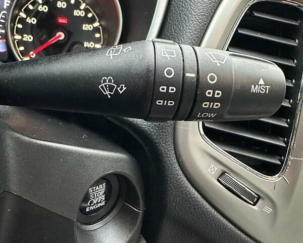 Белый Джип Компас, объемом двигателя 2.4 л и пробегом 120 тыс. км за 15800 $, фото 35 на Automoto.ua