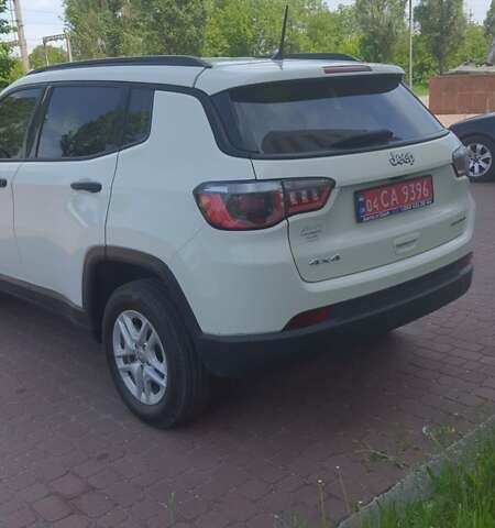 Білий Джип Compass, об'ємом двигуна 2.36 л та пробігом 82 тис. км за 15950 $, фото 14 на Automoto.ua