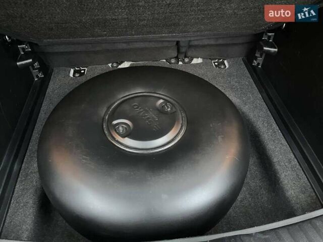 Белый Джип Компас, объемом двигателя 2.4 л и пробегом 155 тыс. км за 14600 $, фото 9 на Automoto.ua