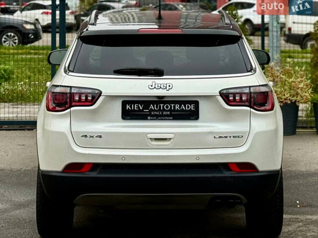 Белый Джип Компас, объемом двигателя 2.4 л и пробегом 71 тыс. км за 16900 $, фото 13 на Automoto.ua