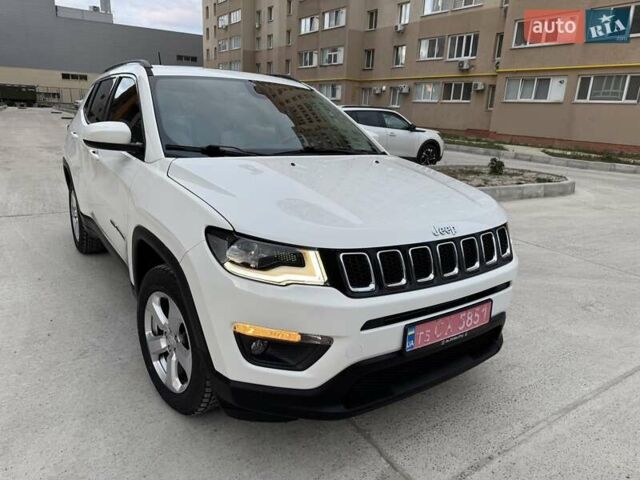 Белый Джип Компас, объемом двигателя 2.4 л и пробегом 120 тыс. км за 15900 $, фото 5 на Automoto.ua