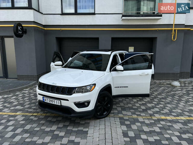 Белый Джип Компас, объемом двигателя 2.36 л и пробегом 85 тыс. км за 13990 $, фото 24 на Automoto.ua