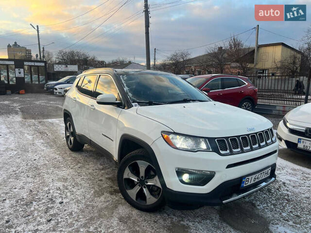 Білий Джип Compass, об'ємом двигуна 2.4 л та пробігом 63 тис. км за 15999 $, фото 1 на Automoto.ua