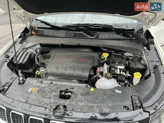 Білий Джип Compass, об'ємом двигуна 2.36 л та пробігом 205 тис. км за 12799 $, фото 17 на Automoto.ua