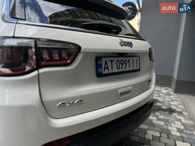 Белый Джип Компас, объемом двигателя 2.36 л и пробегом 85 тыс. км за 13990 $, фото 22 на Automoto.ua