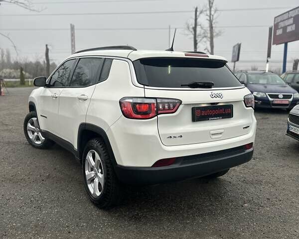 Белый Джип Компас, объемом двигателя 2.4 л и пробегом 120 тыс. км за 15800 $, фото 10 на Automoto.ua