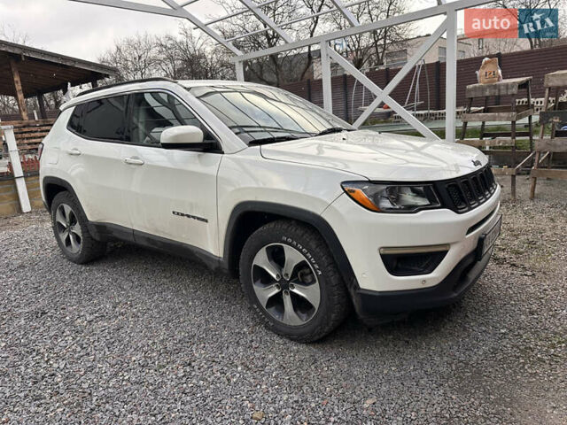 Білий Джип Compass, об'ємом двигуна 2.36 л та пробігом 89 тис. км за 14500 $, фото 2 на Automoto.ua