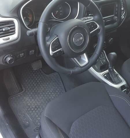 Білий Джип Compass, об'ємом двигуна 2.36 л та пробігом 82 тис. км за 15950 $, фото 9 на Automoto.ua