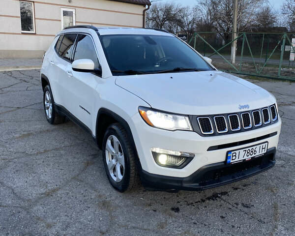 Белый Джип Компас, объемом двигателя 2.4 л и пробегом 123 тыс. км за 18000 $, фото 3 на Automoto.ua