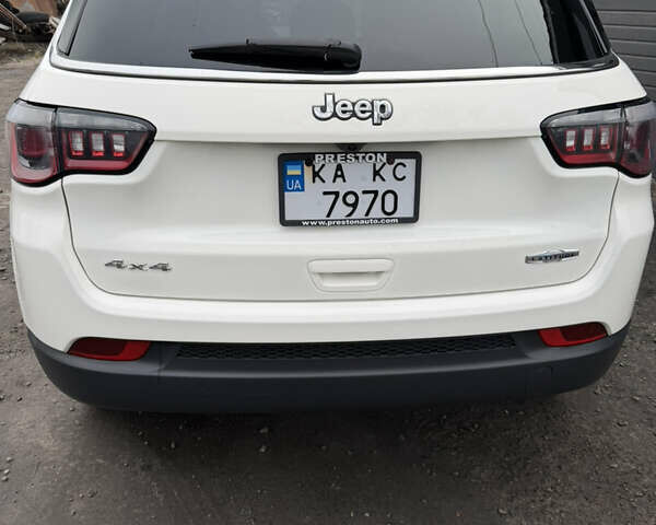Белый Джип Компас, объемом двигателя 2.36 л и пробегом 146 тыс. км за 14500 $, фото 7 на Automoto.ua