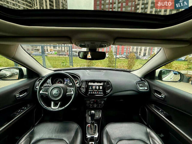 Белый Джип Компас, объемом двигателя 2.4 л и пробегом 71 тыс. км за 16900 $, фото 38 на Automoto.ua