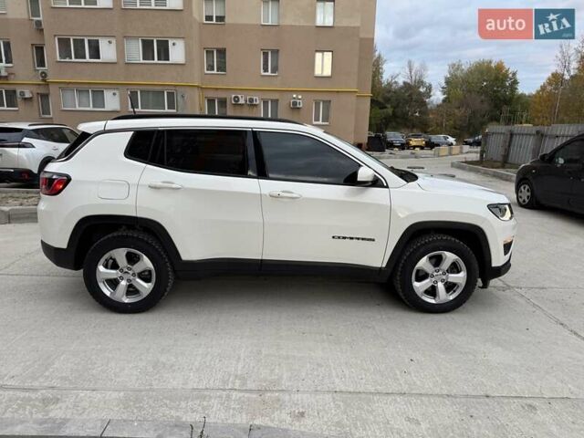 Белый Джип Компас, объемом двигателя 2.4 л и пробегом 120 тыс. км за 15900 $, фото 15 на Automoto.ua