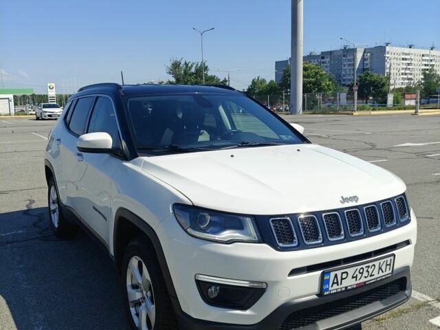 Білий Джип Compass, об'ємом двигуна 2.4 л та пробігом 244 тис. км за 13278 $, фото 2 на Automoto.ua