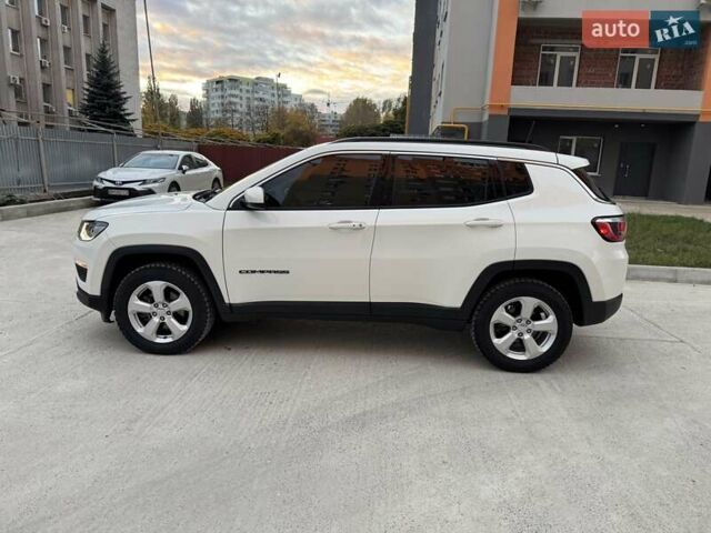 Белый Джип Компас, объемом двигателя 2.4 л и пробегом 120 тыс. км за 15900 $, фото 24 на Automoto.ua