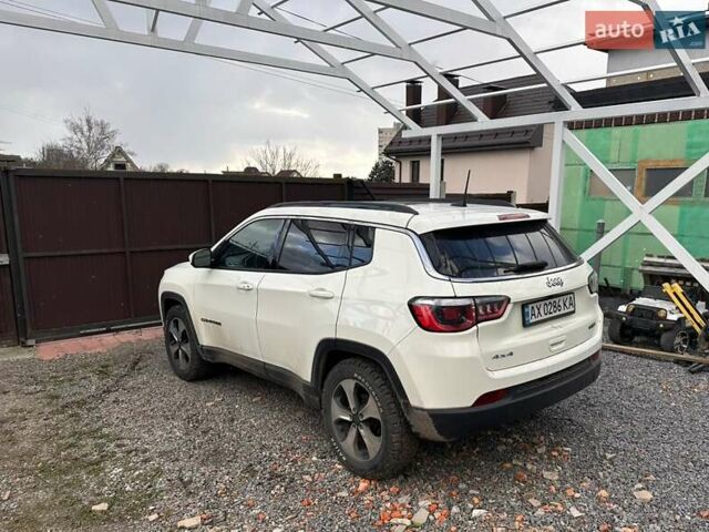 Білий Джип Compass, об'ємом двигуна 2.36 л та пробігом 91 тис. км за 13100 $, фото 5 на Automoto.ua
