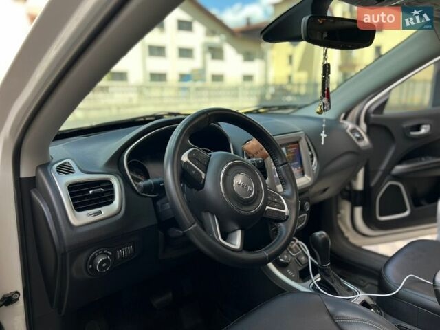Білий Джип Compass, об'ємом двигуна 2.4 л та пробігом 95 тис. км за 13900 $, фото 16 на Automoto.ua