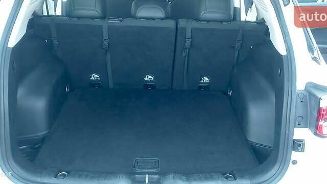 Білий Джип Compass, об'ємом двигуна 2.4 л та пробігом 204 тис. км за 11500 $, фото 24 на Automoto.ua