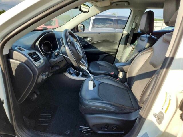 Белый Джип Компас, объемом двигателя 2.4 л и пробегом 95 тыс. км за 2700 $, фото 6 на Automoto.ua