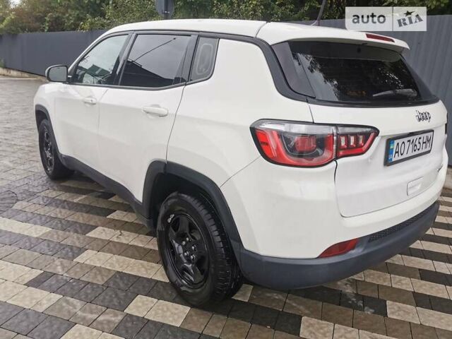 Белый Джип Компас, объемом двигателя 2.36 л и пробегом 71 тыс. км за 11500 $, фото 10 на Automoto.ua