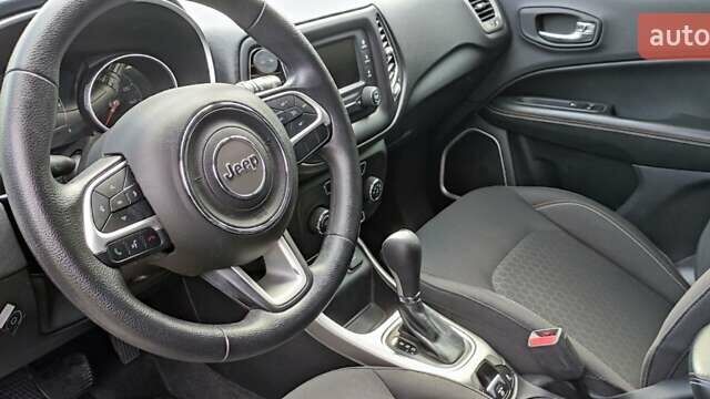 Белый Джип Компас, объемом двигателя 2.36 л и пробегом 160 тыс. км за 12300 $, фото 4 на Automoto.ua